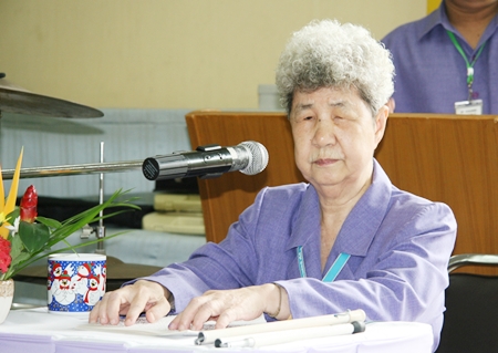 Principal of the School for the Blind, Aurora Sribuapun, gives the welcome speech.